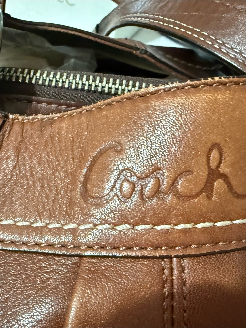 Coach Brown Leather Shoulder Bag with Double Straps - Picture 3 of 9